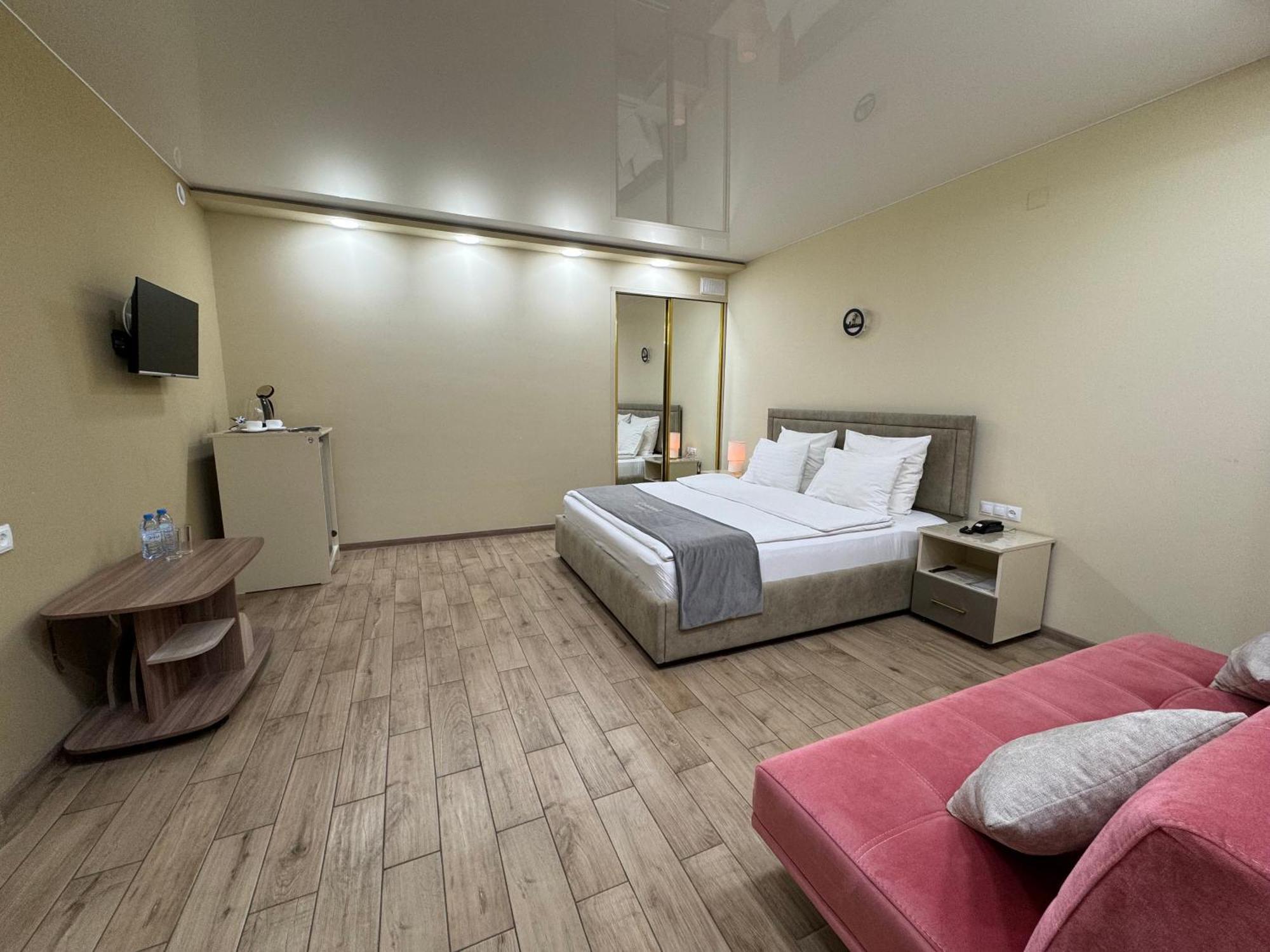 Central Hotel Gyumri ภายนอก รูปภาพ